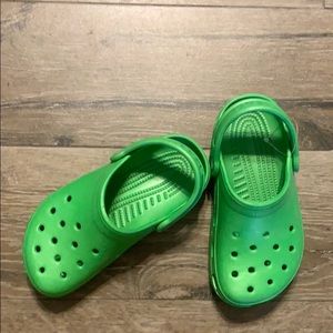 New* Kids Green Crocs